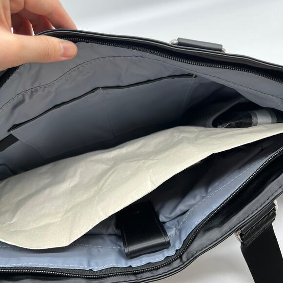 IHKWIP Cargo Catchall Tote with Two Crossbody Straps Metallic Black - Picture 4 of 12